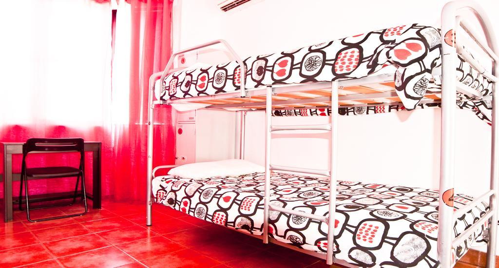 Las Musas Hostel - Madrid — Fotos 2
